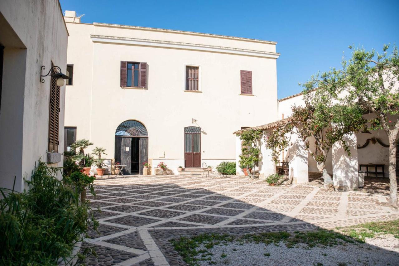 Bed and Breakfast Baglio Spano - Antiche Dimore Di Sicilia Petrosino Exterior foto