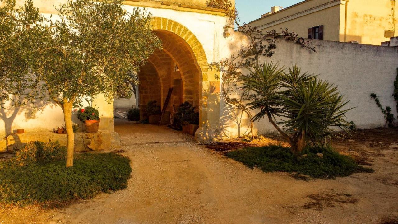 Bed and Breakfast Baglio Spano - Antiche Dimore Di Sicilia Petrosino Exterior foto